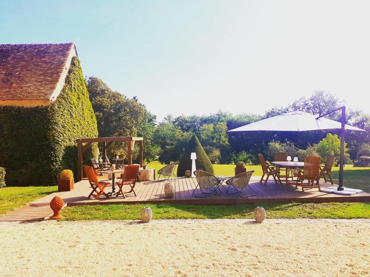 Hotel Domaine De La Limetiere Neuvy-le-Roi Exteriér fotografie