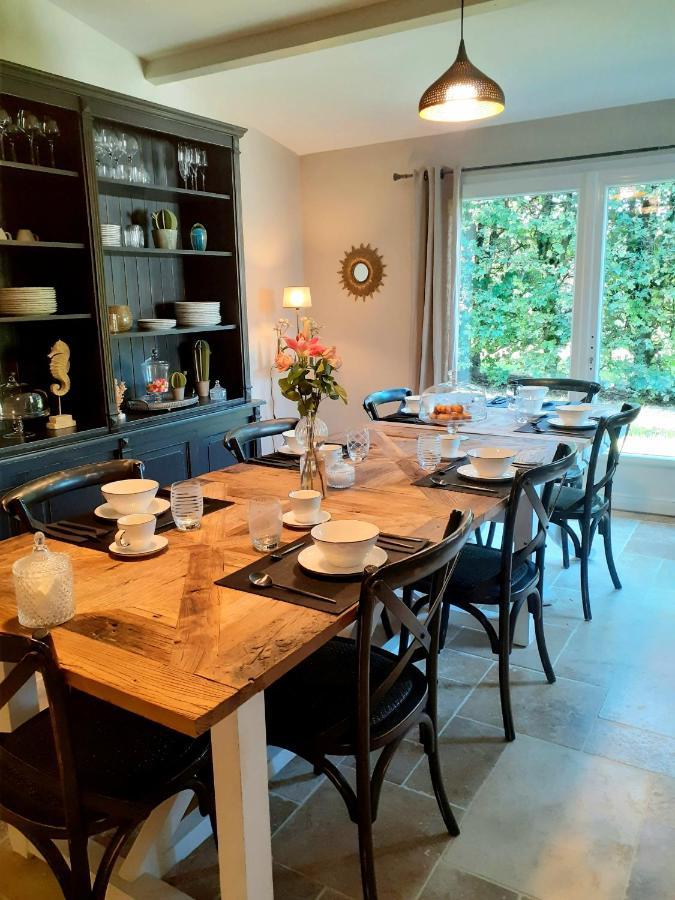 Hotel Domaine De La Limetiere Neuvy-le-Roi Exteriér fotografie