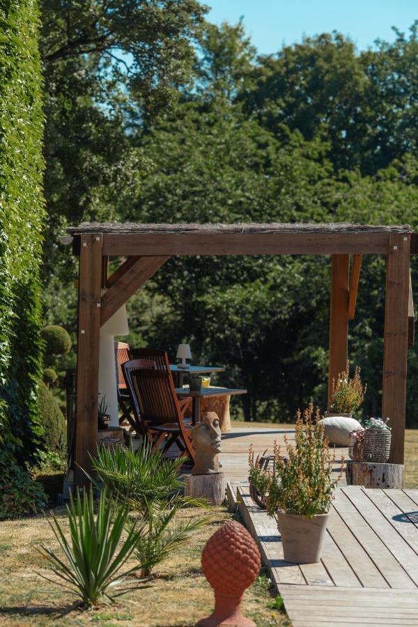 Hotel Domaine De La Limetiere Neuvy-le-Roi Exteriér fotografie