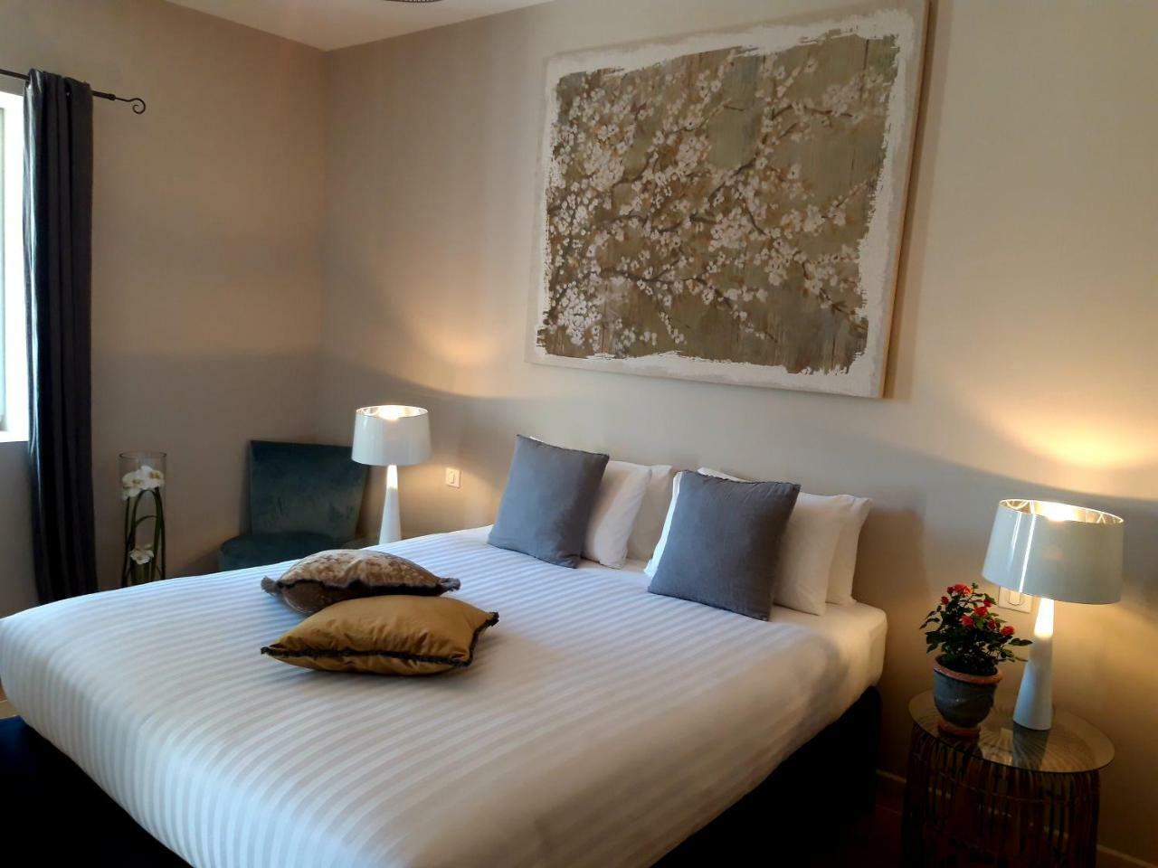 Hotel Domaine De La Limetiere Neuvy-le-Roi Exteriér fotografie
